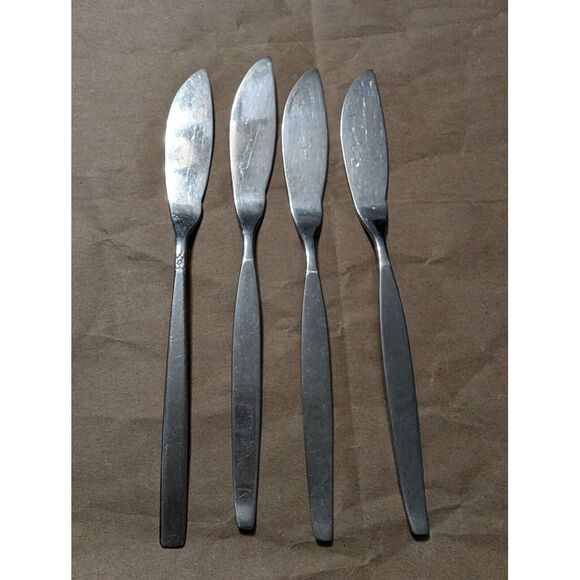 3 Oneida Community Stainless‎ Twin Star Butter Spreader Knife Glossy Atomic MCM - Picture 1 of 1